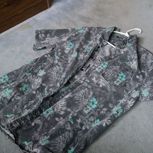 Floral Hawaiian style button up shirt